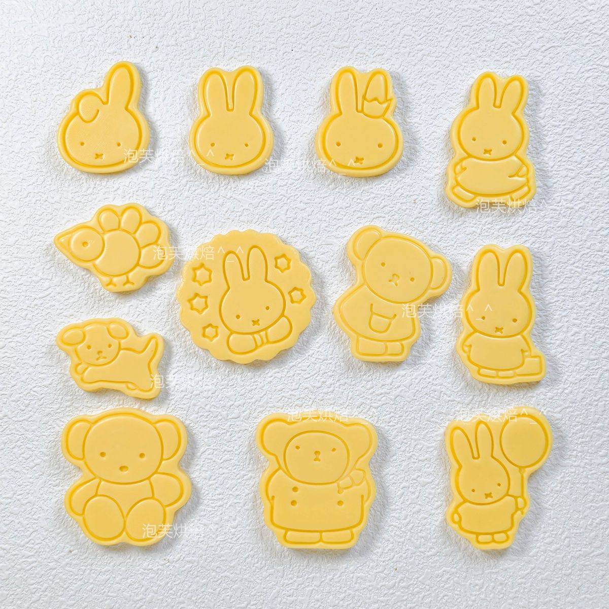 Cute 3D Press Cookie Mold with - Kitchen Appliances Brand review and price