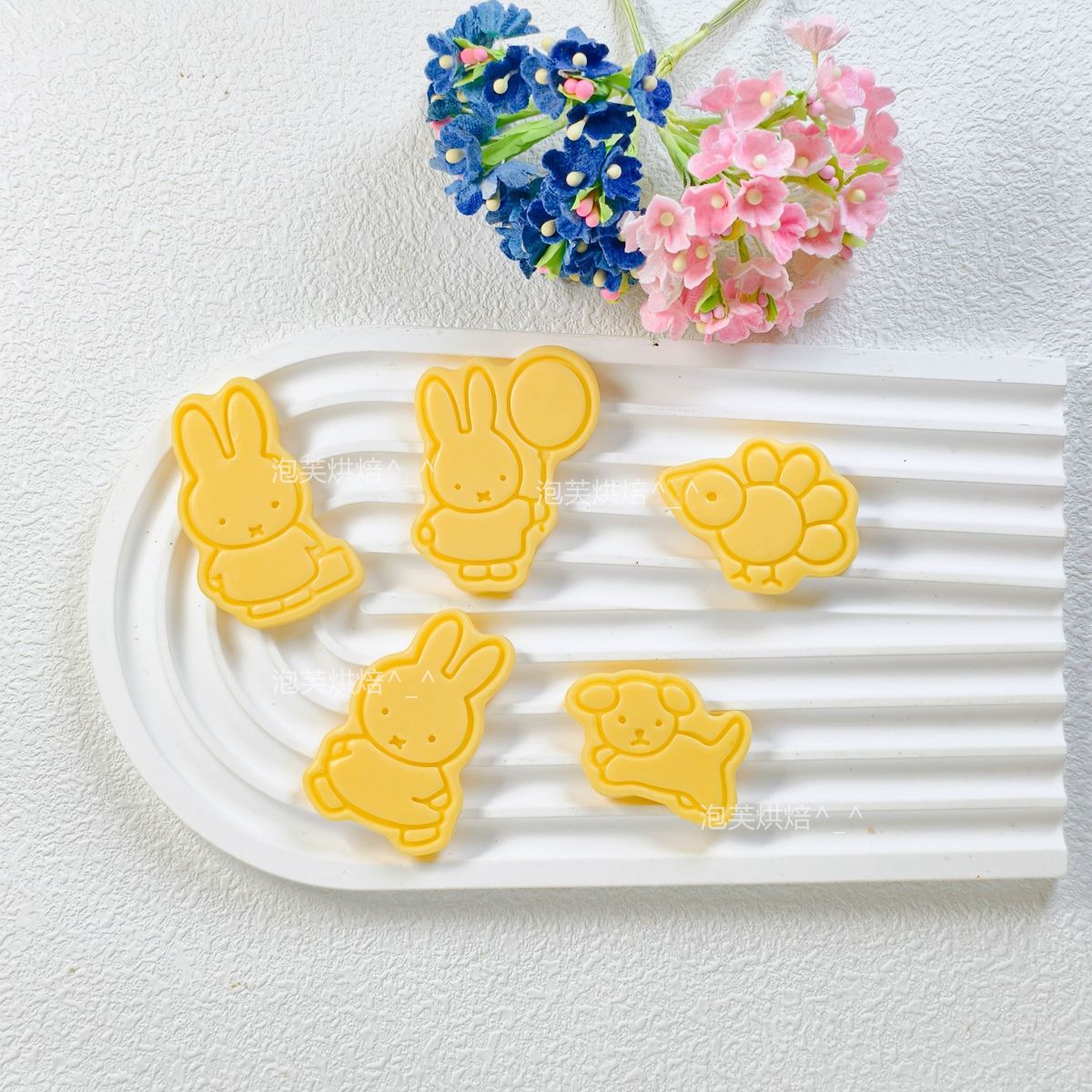 Cute 3D Press Cookie Mold with - Kitchen Appliances Brand review and price